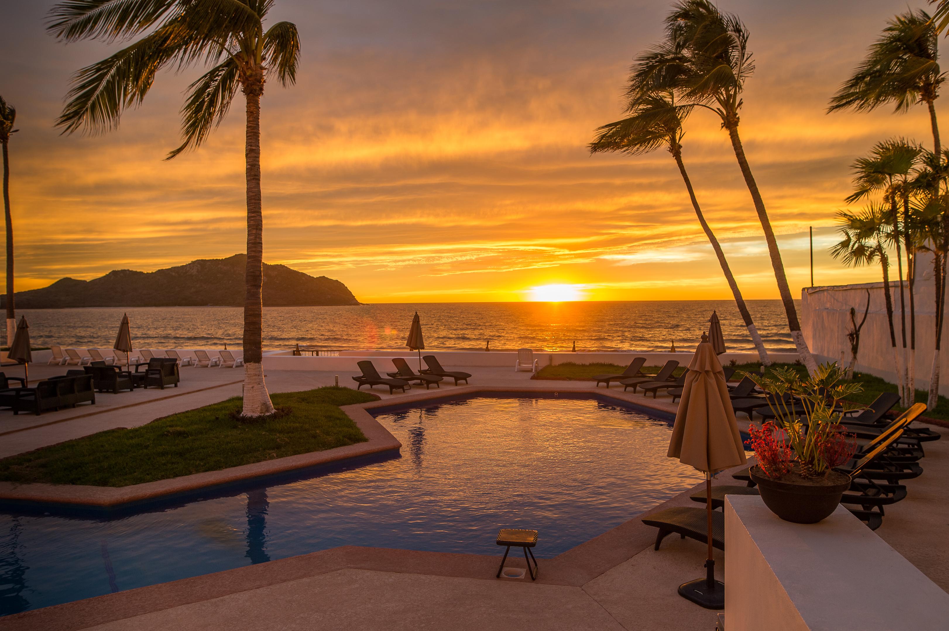 Ocean View Beach Hotel Масатлан Экстерьер фото